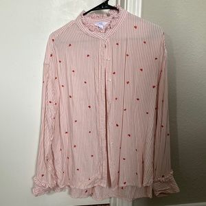 Heart button down shirt nwot